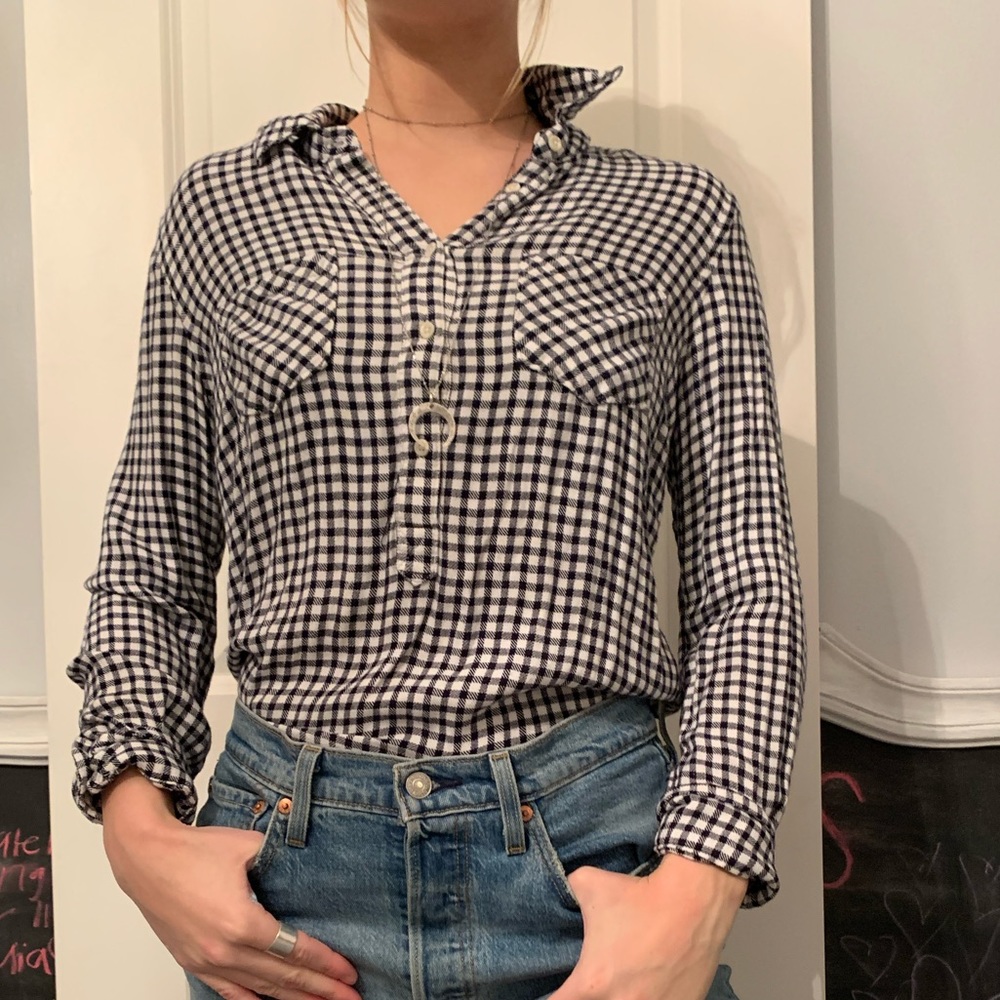 Women’s flannel button down, size m